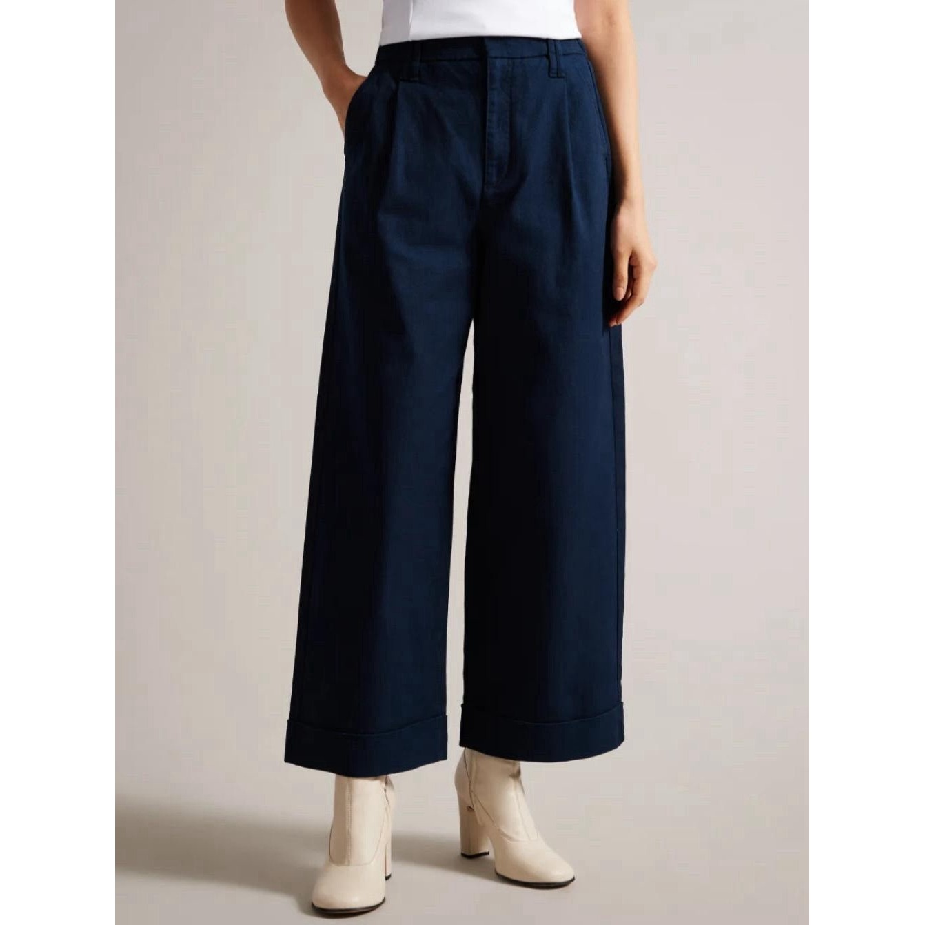 Nwt Ted Baker Steviey Navy Blue Wide Leg Cropped Trousers Pants Size 6 (Us 14)